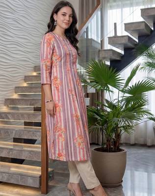 Women Printed Regular Pure Cotton Kurta with Trousers 3