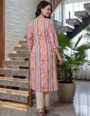 Women Printed Regular Pure Cotton Kurta with Trousers 4