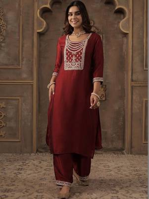 Women Ethnic Motifs Embroidered Regular Thread Work Liva Kurta with Palazzos 1