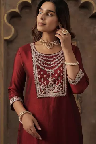 Women Ethnic Motifs Embroidered Regular Thread Work Liva Kurta with Palazzos