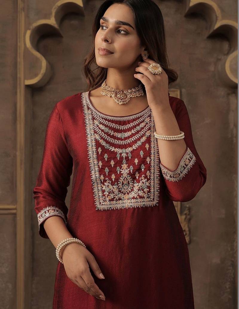 Women Ethnic Motifs Embroidered Regular Thread Work Liva Kurta with Palazzos