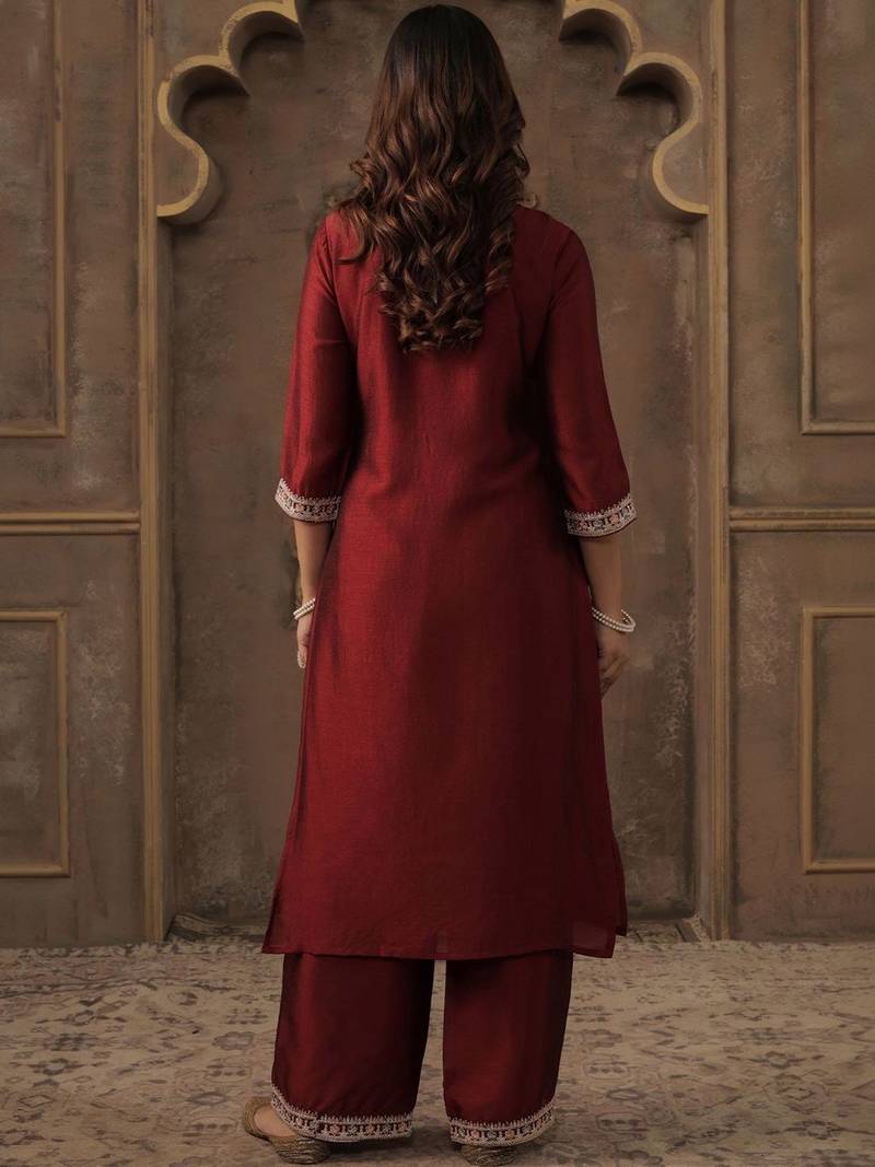 Women Ethnic Motifs Embroidered Regular Thread Work Liva Kurta with Palazzos