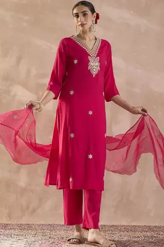 Women Ethnic Motifs Embroidered Regular Thread Work Kurta with Trousers & With Dupatta