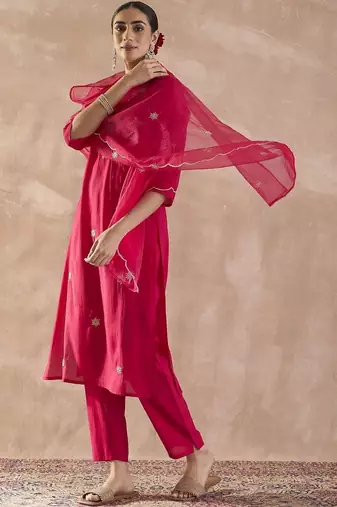 Women Ethnic Motifs Embroidered Regular Thread Work Kurta with Trousers & With Dupatta