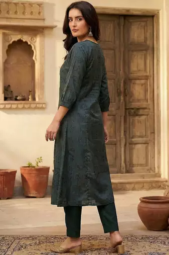 Women Ethnic Motifs Embroidered Regular Thread Work Kurta with Trousers