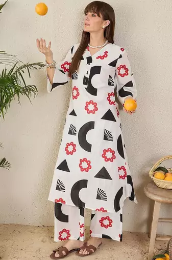 Women Printed Regular Pure Cotton Kurta with Palazzos