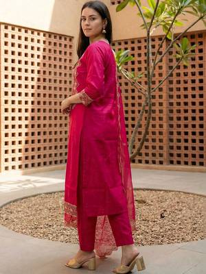 Women Ethnic Motifs Embroidered Regular Thread Work Kurta with Trousers & With Dupatta 4