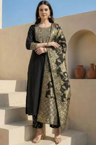 Women Ethnic Motifs Embroidered Regular Thread Work Kurta with Trousers & With Dupatta