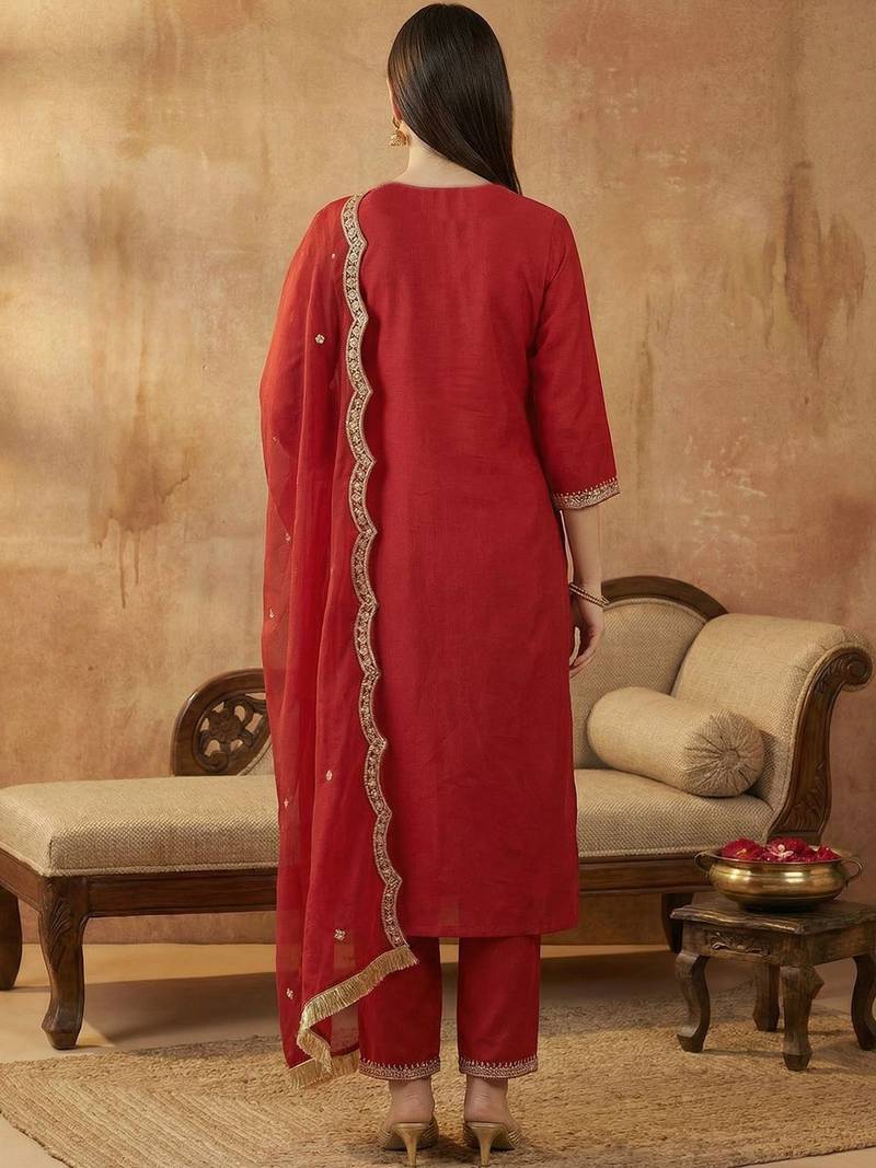 Women Ethnic Motifs Embroidered Regular Thread Work Liva Kurta with Trousers & With Dupatta