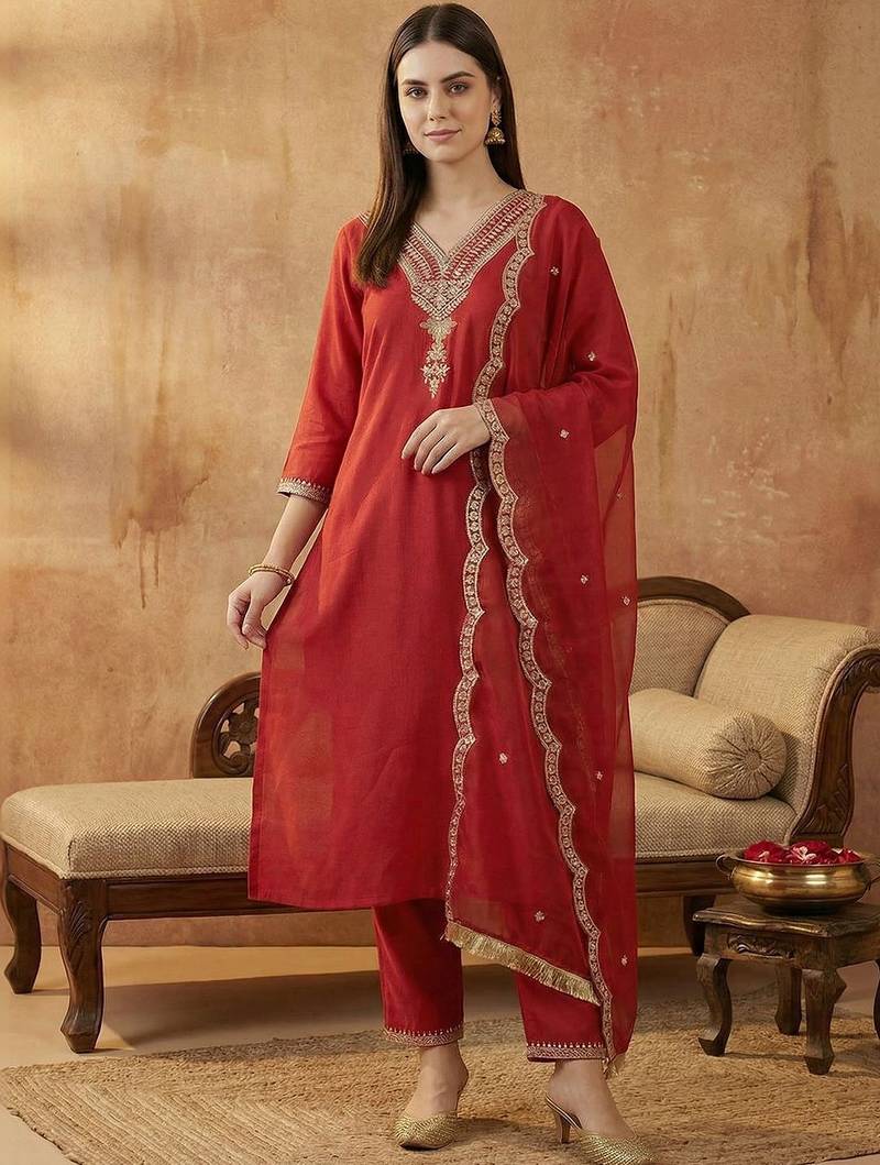 Women Ethnic Motifs Embroidered Regular Thread Work Liva Kurta with Trousers & With Dupatta