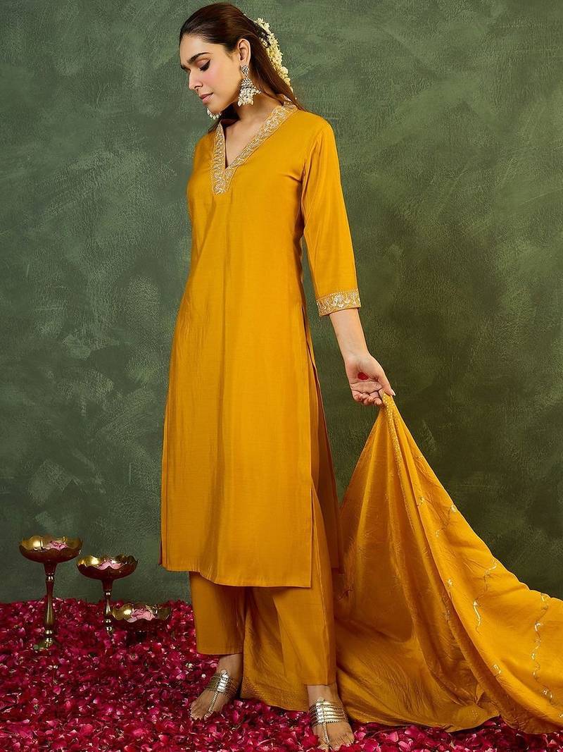 Women Ethnic Motifs Embroidered Regular Sequinned Kurta with Trousers & With Dupatta