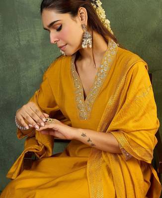 Women Ethnic Motifs Embroidered Regular Sequinned Kurta with Trousers & With Dupatta 3
