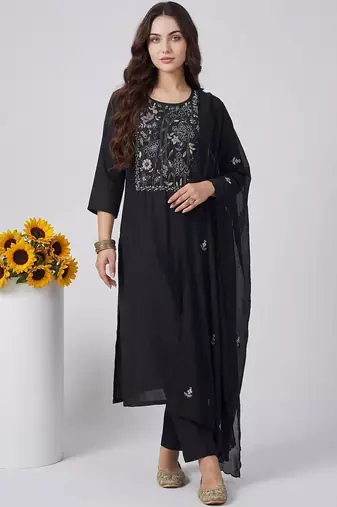 Women Floral Embroidered Regular Thread Work Kurta with Trousers & With Dupatta