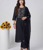 Women Floral Embroidered Regular Thread Work Kurta with Trousers & With Dupatta