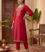 Women Ethnic Motifs Embroidered Regular Thread Work Kurta with Trousers