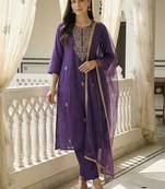 Women Ethnic Motifs Embroidered Regular Thread Work Kurta with Trousers & With Dupatta