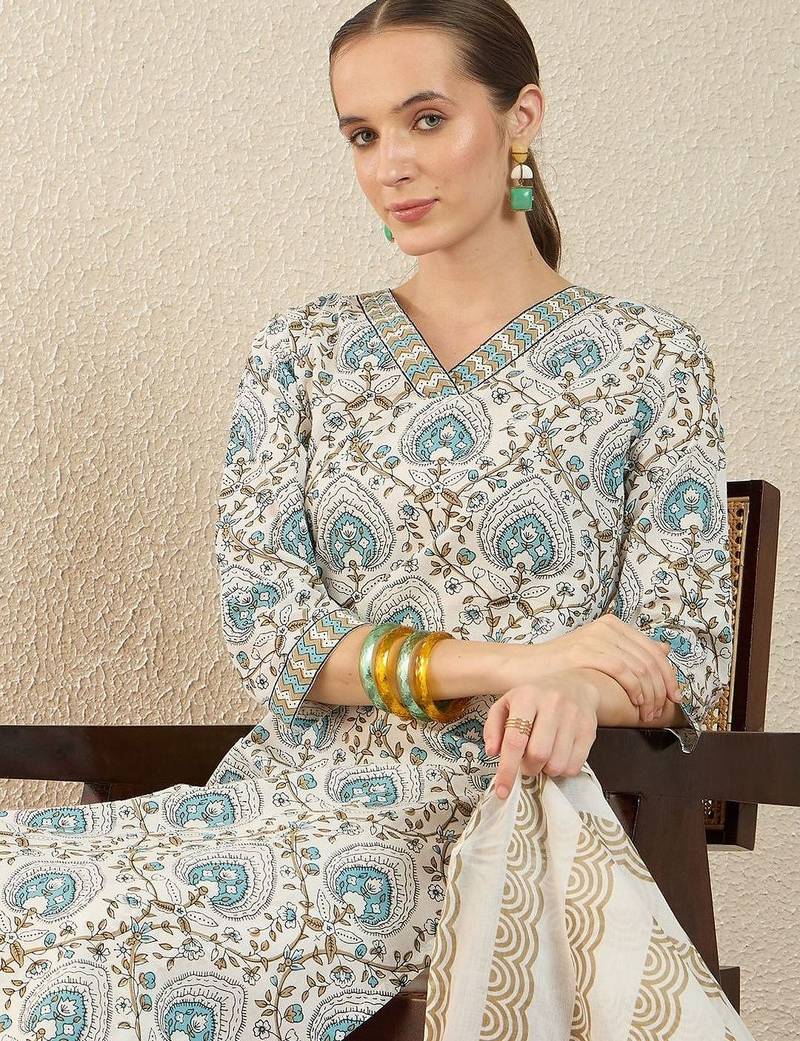 Women Ethnic Motifs Printed Regular Pure Cotton Kurta with Trousers & With Dupatta