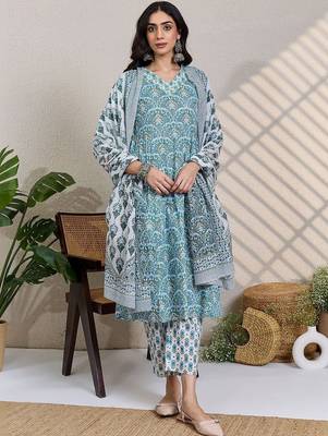 Women Printed Regular Thread Work Pure Cotton Kurta with Trousers & Dupatta 6