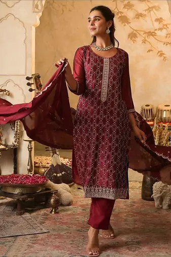 Women Ethnic Motifs Embroidered Regular Thread Work Kurta with Trousers & With Dupatta
