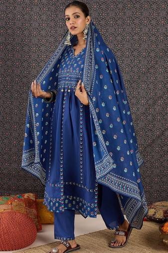 Women Ethnic Motifs Printed Regular Sequinned  Cotton Kurta with Trousers & With Dupatta