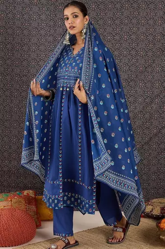 Women Ethnic Motifs Printed Regular Sequinned Pure Cotton Kurta with Trousers & With Dupatta