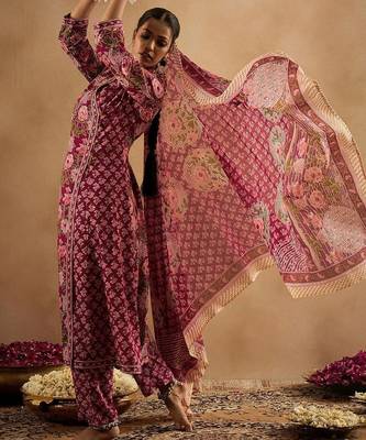 Women Floral Printed Angrakha Thread Work Pure Cotton Kurta with Trousers & With Dupatta 6