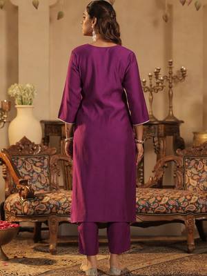 Women Ethnic Motifs Embroidered Regular Thread Work Liva Kurta with Trousers & With Dupatta 3