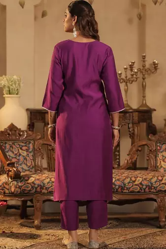 Women Ethnic Motifs Embroidered Regular Thread Work Liva Kurta with Trousers & With Dupatta