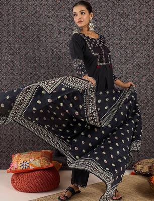 Women Ethnic Motifs Embroidered Regular Thread Work Pure Cotton Kurta with Trousers & With Dupatta 2