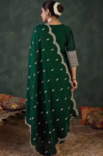 Women Ethnic Motifs Embroidered Regular Thread Work Kurta with Trousers & With Dupatta