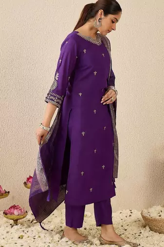 Women Ethnic Motifs Embroidered Regular Thread Work Kurta with Trousers & With Dupatta