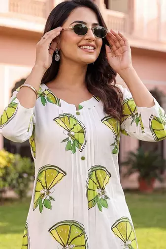 Women Printed Regular Pure Cotton Kurta with Trousers