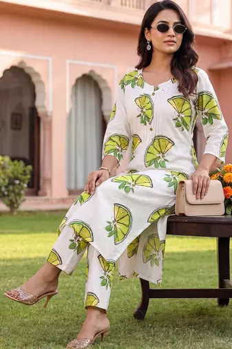 Women Printed Regular Pure Cotton Kurta with Trousers