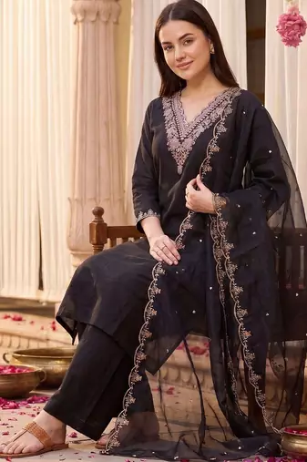 Women Ethnic Motifs Embroidered Regular Thread Work Kurta with Palazzos & With Dupatta