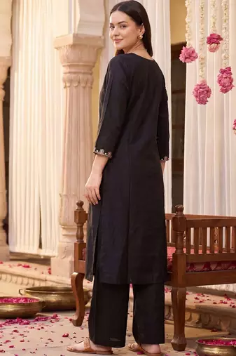 Women Ethnic Motifs Embroidered Regular Thread Work Kurta with Palazzos & With Dupatta