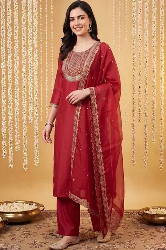 Women Ethnic Motifs Embroidered Regular Thread Work Liva Kurta with Trousers & With Dupatta