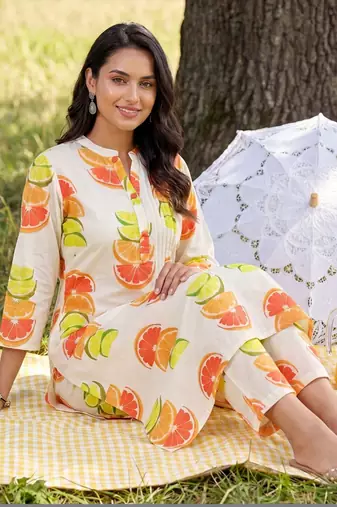 Women Printed Regular Pure Cotton Kurta with Trousers