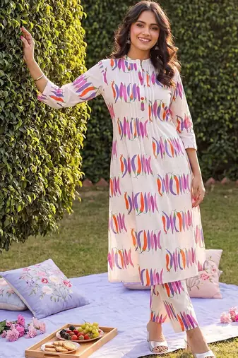 Women Printed Regular Pure Cotton Kurta with Trousers