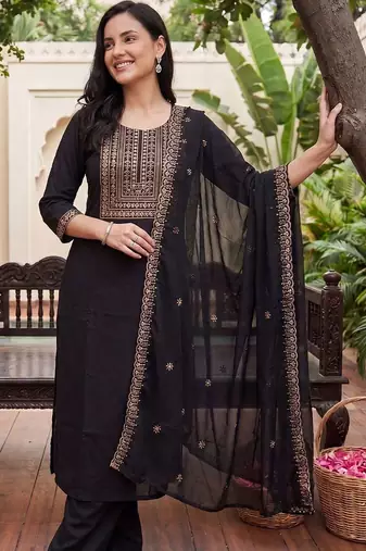 Women Ethnic Motifs Embroidered Regular Kurta with Trousers & With Dupatta