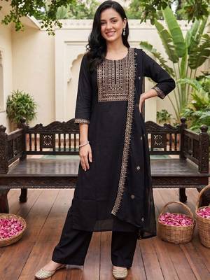 Women Ethnic Motifs Embroidered Regular Kurta with Trousers & With Dupatta 5