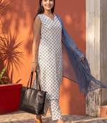 Women Ethnic Motifs Printed Regular Pure Cotton Kurta with Trousers & With Dupatta