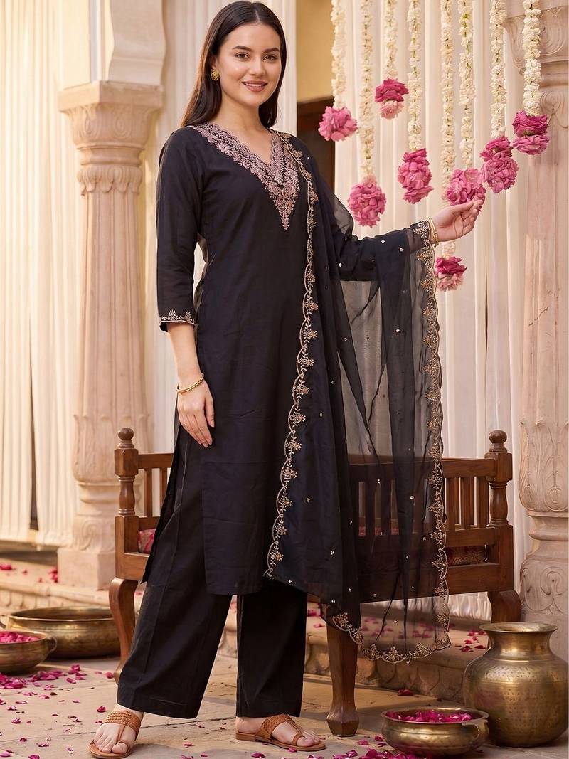 Women Ethnic Motifs Embroidered Regular Thread Work Kurta with Palazzos & With Dupatta