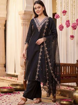 Women Ethnic Motifs Embroidered Regular Thread Work Kurta with Palazzos & With Dupatta 6