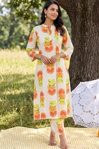 Women Printed Regular Pure Cotton Kurta with Trousers