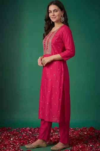 Women Ethnic Motifs Embroidered Regular Kurta with Trousers