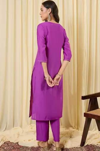Women Ethnic Motifs Embroidered Regular Thread Work Kurta with Trousers