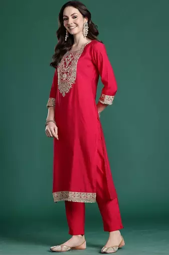 Women Ethnic Motifs Embroidered Regular Thread Work Kurta with Trousers & With Dupatta