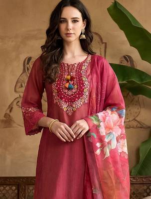Women Ethnic Motifs Embroidered Regular Thread Work Kurta with Trousers & With Dupatta 2