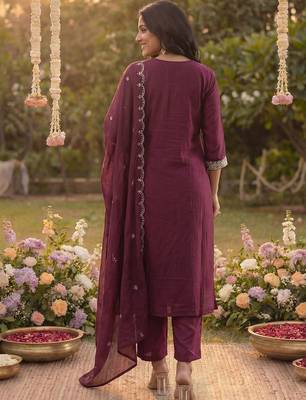 Women Ethnic Motifs Embroidered Regular Kurta with Trousers & With Dupatta 7