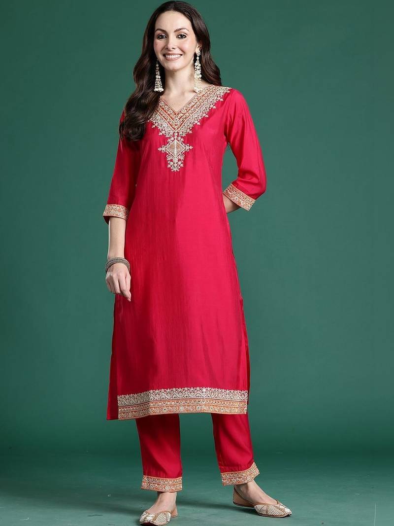 Women Ethnic Motifs Embroidered Regular Thread Work Kurta with Trousers